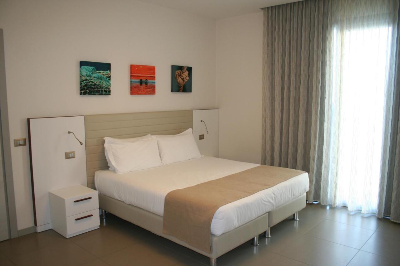 Hotel & Residence Cavalluccio Marino Rimini Room photo