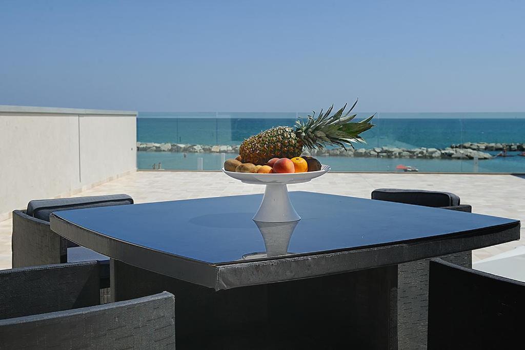 Hotel & Residence Cavalluccio Marino Rimini Exterior photo